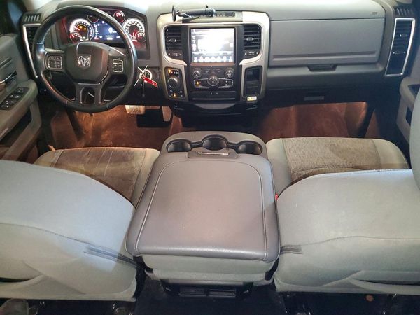 2014 RAM 1500 SLT