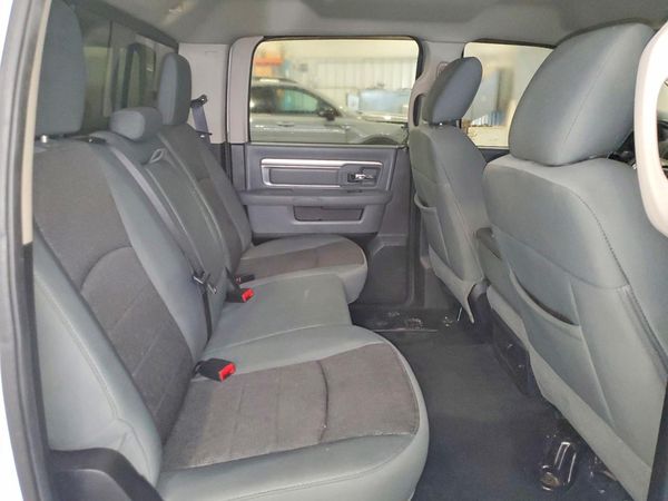 2014 RAM 1500 SLT
