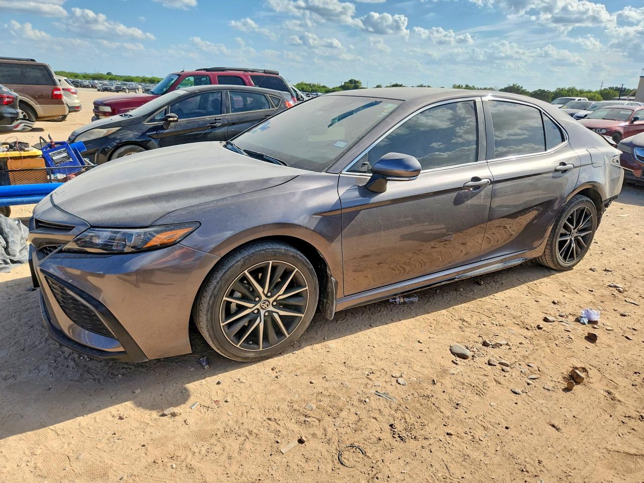 2023 TOYOTA CAMRY