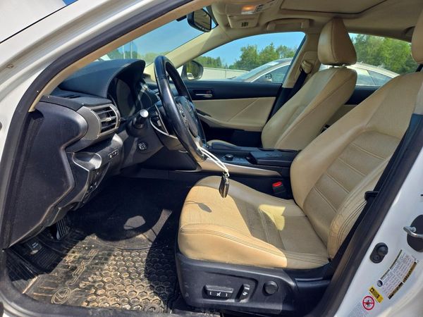2015 LEXUS IS 250