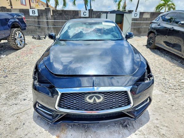 2017 INFINITI Q60