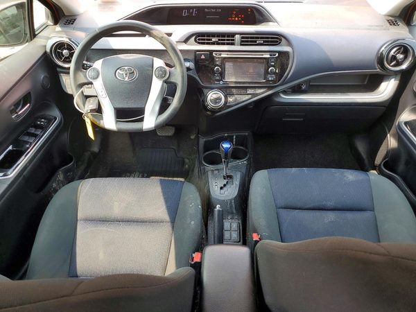 2015 TOYOTA PRIUS