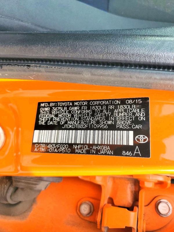 2015 TOYOTA PRIUS