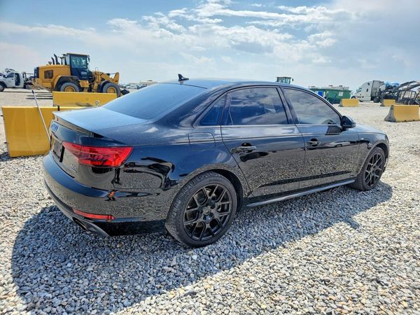 2017 AUDI A4