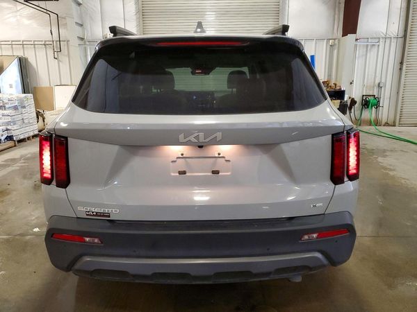 2023 KIA SORENTO EX