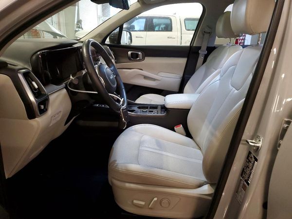2023 KIA SORENTO EX