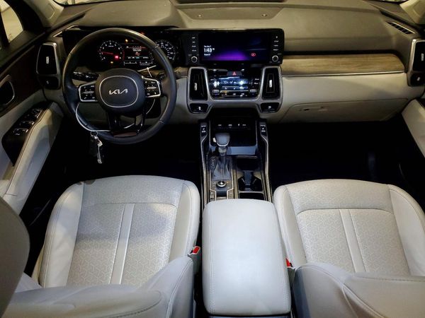 2023 KIA SORENTO EX