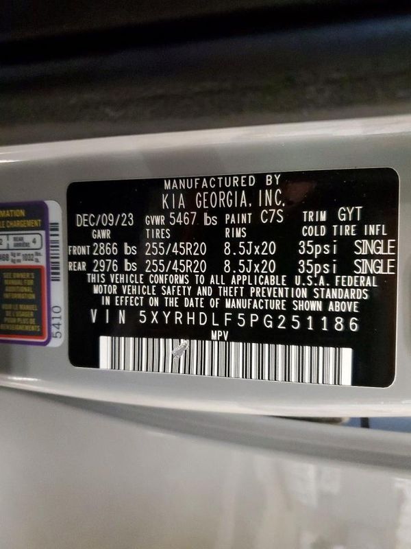2023 KIA SORENTO EX