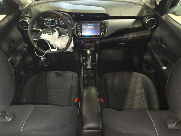 2025 NISSAN KICKS PLAY