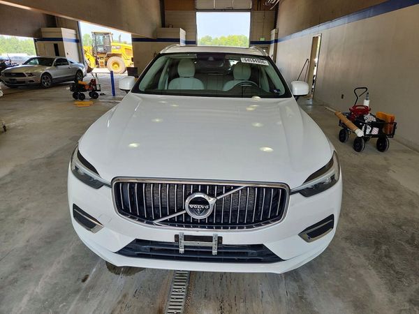 2021 VOLVO XC60 Inscription