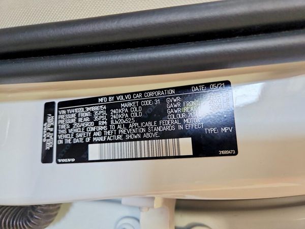 2021 VOLVO XC60 Inscription