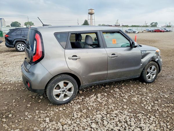 2019 KIA SOUL Base