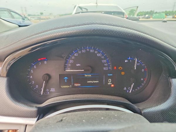 2013 CADILLAC XTS Luxury