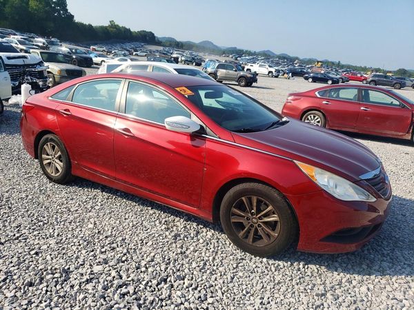 2014 HYUNDAI SONATA GLS/ GLS Popular — Passenger 3/4