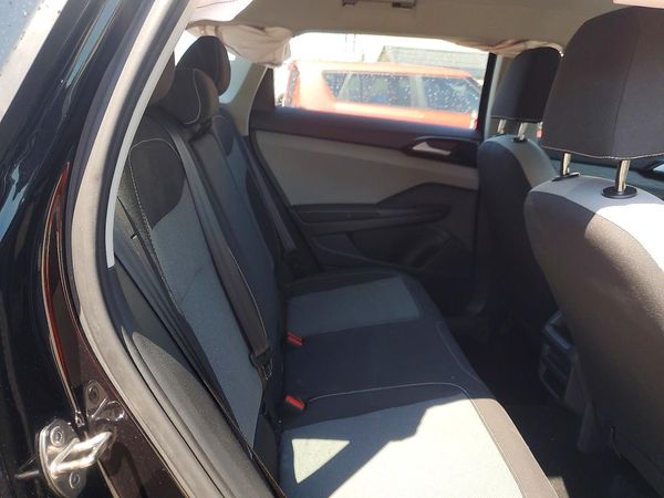 2024 VOLKSWAGEN TAOS