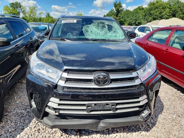 2019 TOYOTA HIGHLANDER SE/XLE