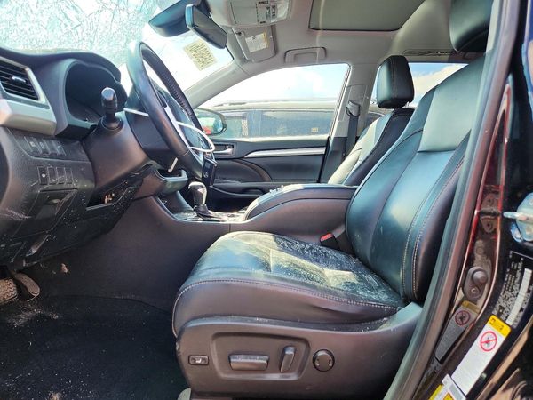 2019 TOYOTA HIGHLANDER SE/XLE