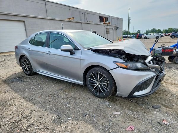 2021 TOYOTA CAMRY