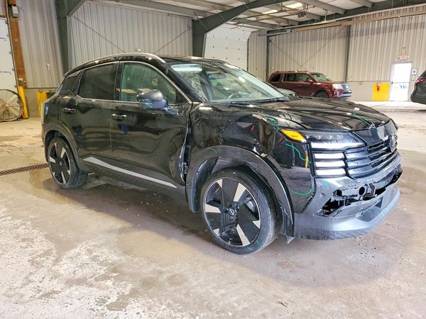 2025 NISSAN KICKS