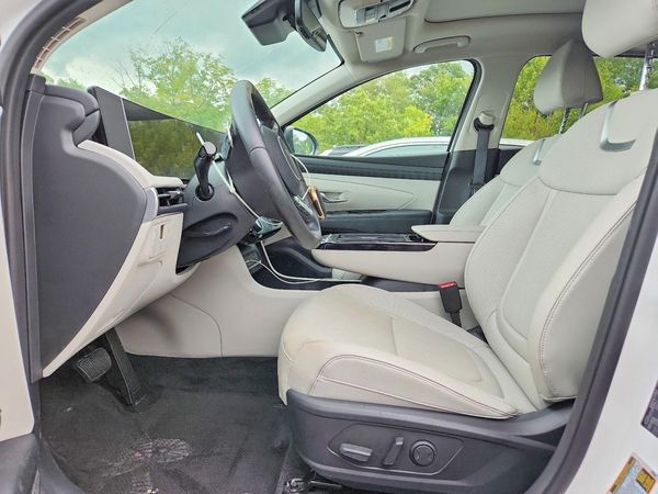 2026 HYUNDAI TUCSON Limited, Night — DENT