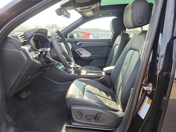 2025 AUDI Q3 S Line quattro Premium