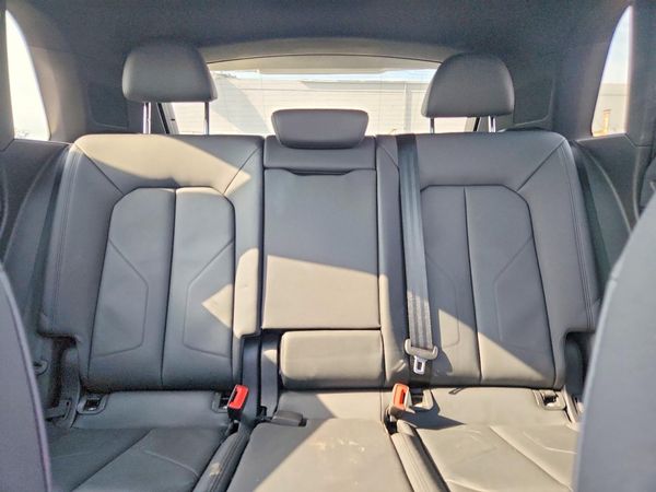2025 AUDI Q3 S Line quattro Premium
