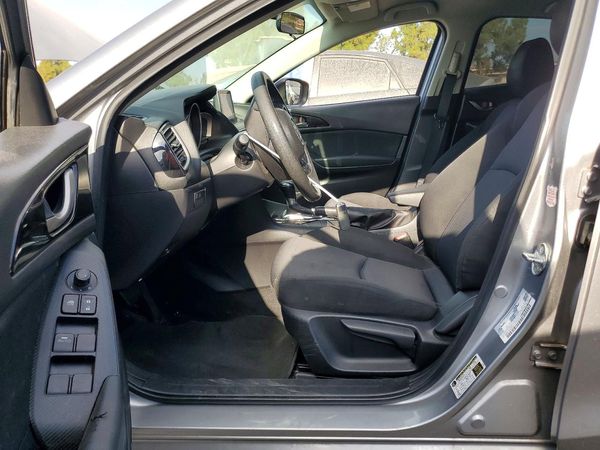 2015 MAZDA 3