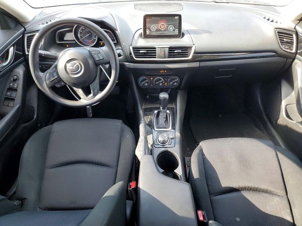 2015 MAZDA 3