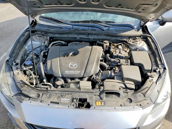 2015 MAZDA 3