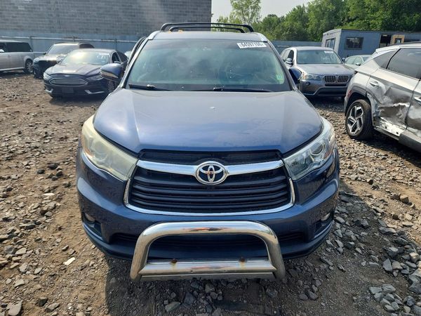 2016 TOYOTA HIGHLANDER