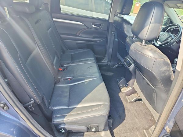 2016 TOYOTA HIGHLANDER
