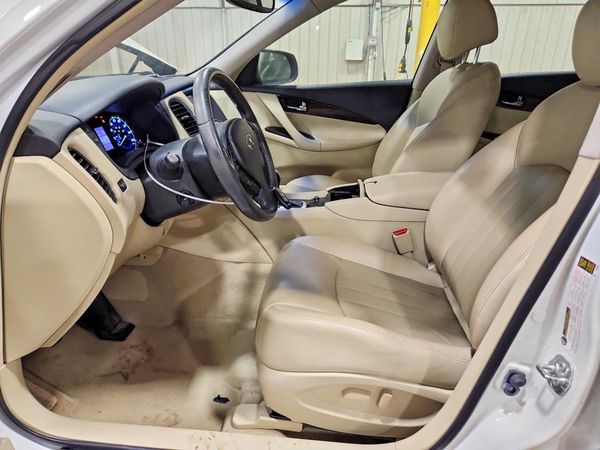 2016 INFINITI QX50