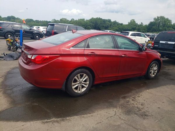 2012 HYUNDAI SONATA