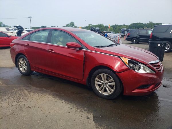 2012 HYUNDAI SONATA