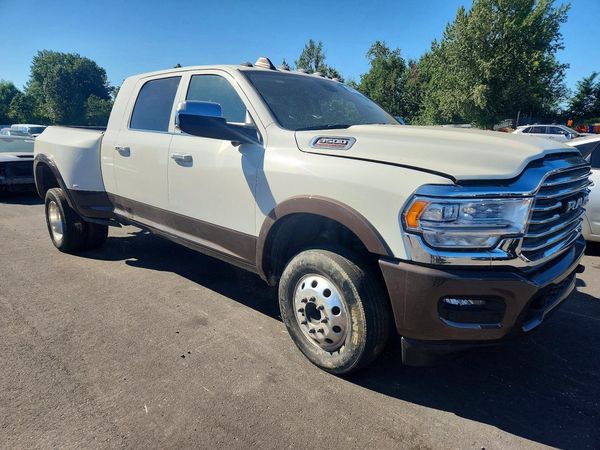 2022 RAM 3500 LONGHORN MEGA CAB 4X4