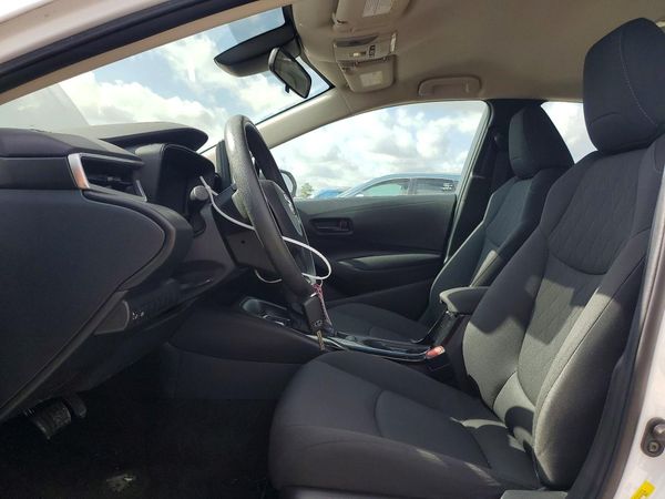 2022 TOYOTA COROLLA