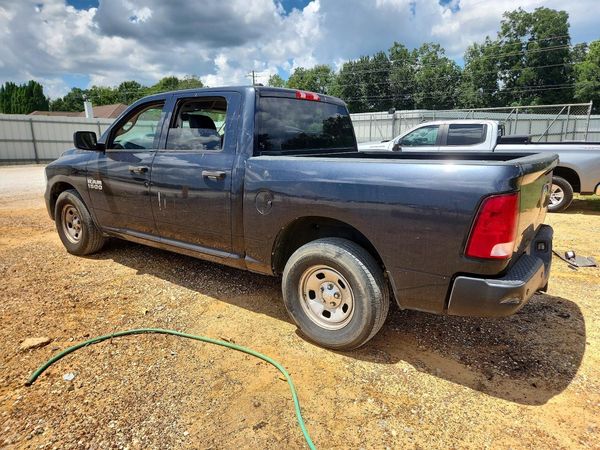 2016 RAM 1500 ST