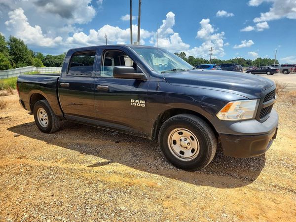 2016 RAM 1500 ST