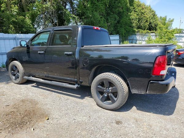 2023 RAM 1500 CLASSIC Tradesman