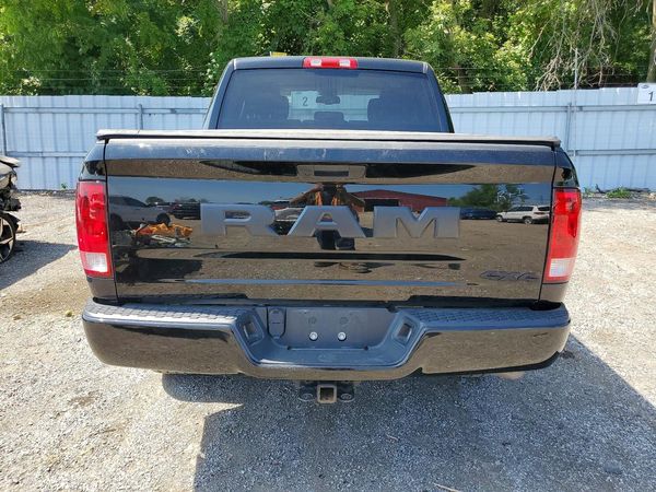 2023 RAM 1500 CLASSIC Tradesman