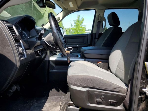 2023 RAM 1500 CLASSIC Tradesman