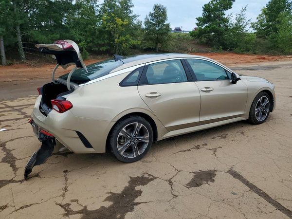 2021 KIA K5 EX
