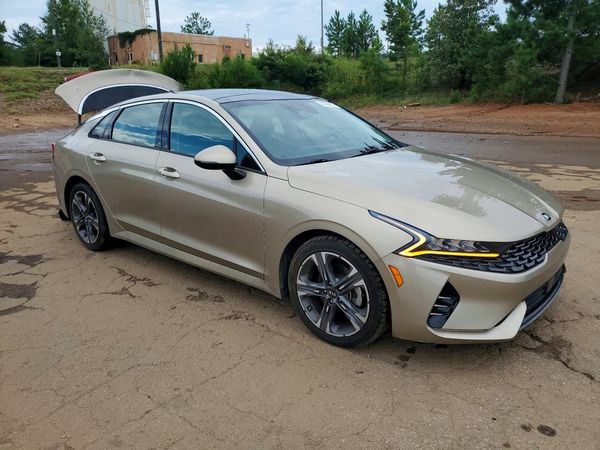 2021 KIA K5 EX