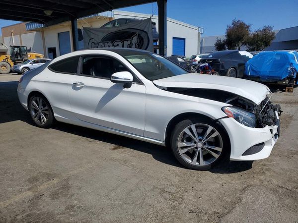 2017 MERCEDES-BENZ C C300