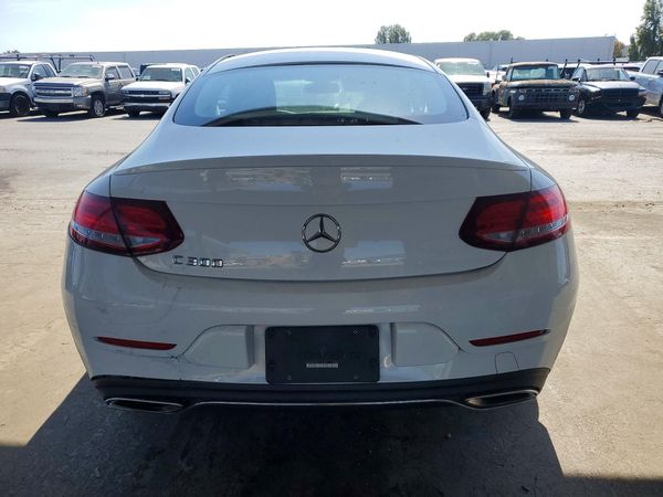 2017 MERCEDES-BENZ C C300
