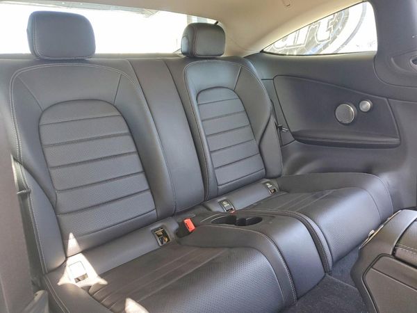 2017 MERCEDES-BENZ C C300