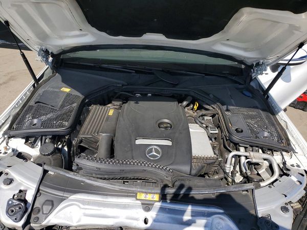2017 MERCEDES-BENZ C C300