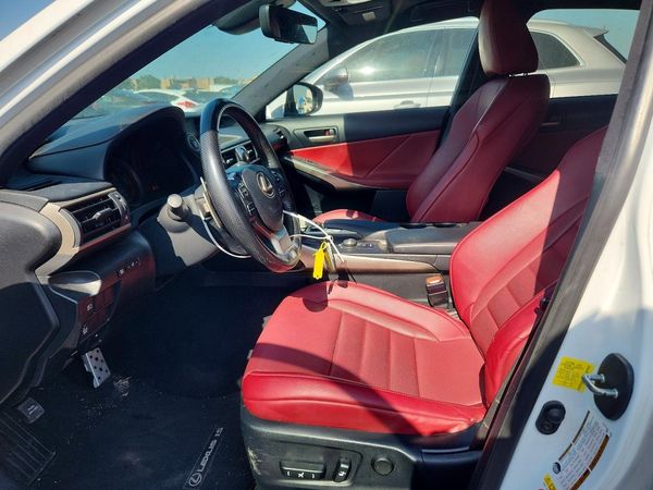 2017 LEXUS IS 300