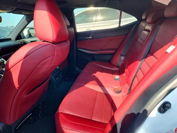 2017 LEXUS IS 300