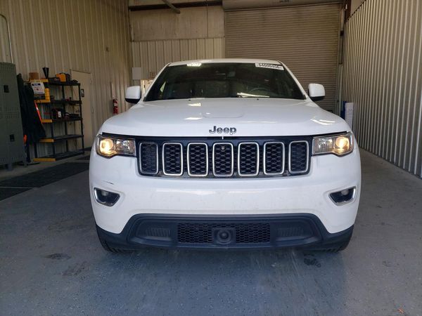 2020 JEEP GRAND CHEROKEE Laredo